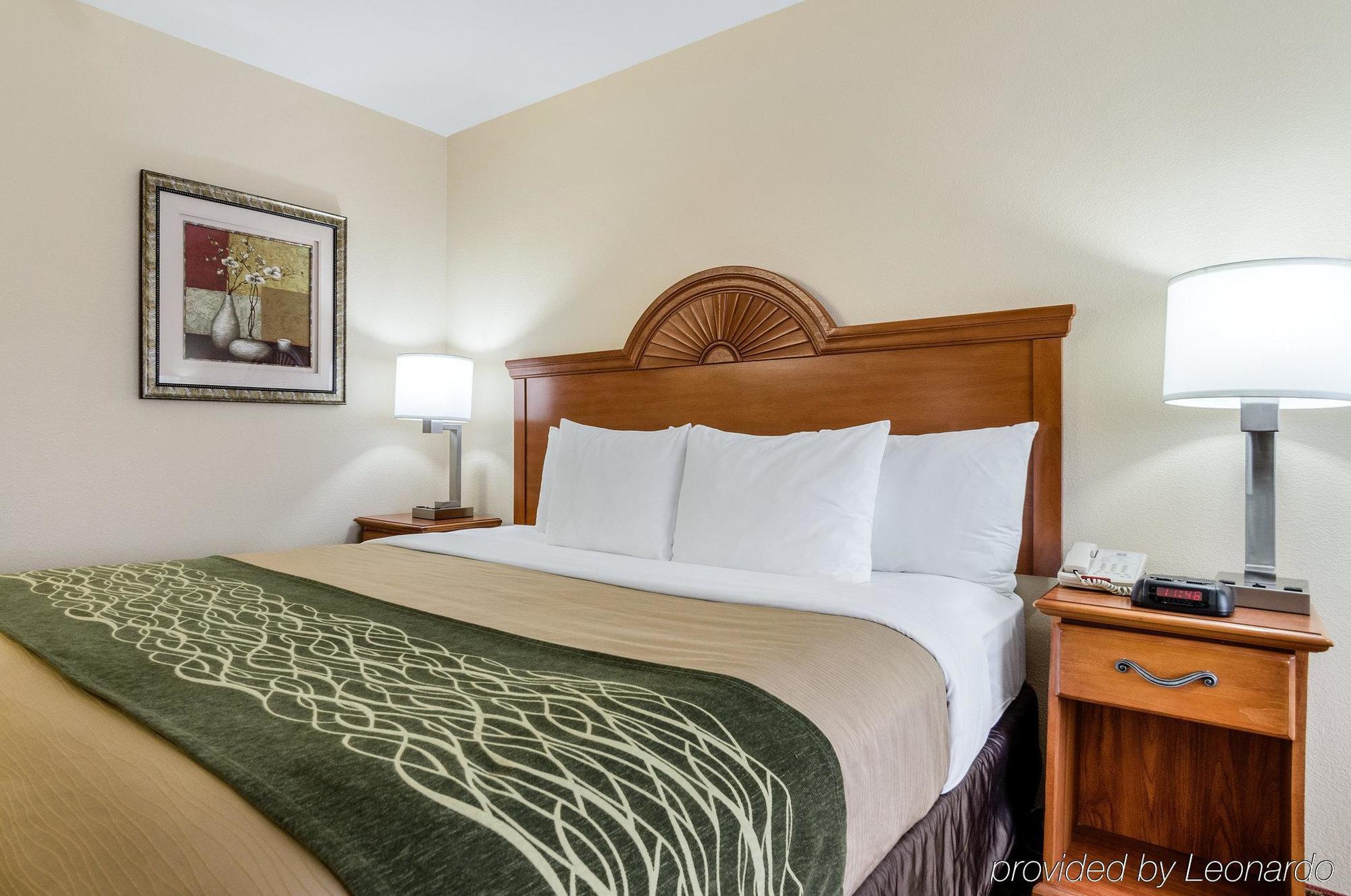מלון Super 8 By Wyndham Great Bend מראה חיצוני תמונה