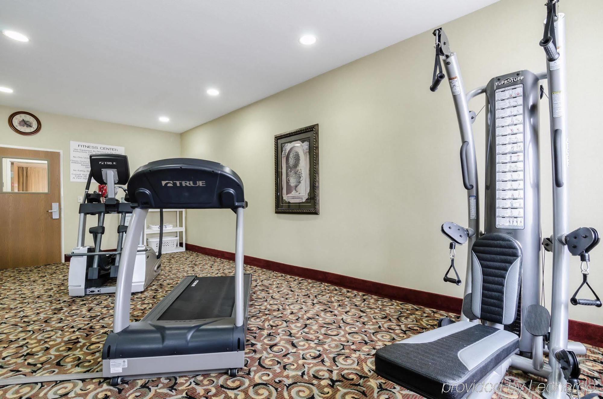 מלון Super 8 By Wyndham Great Bend מראה חיצוני תמונה